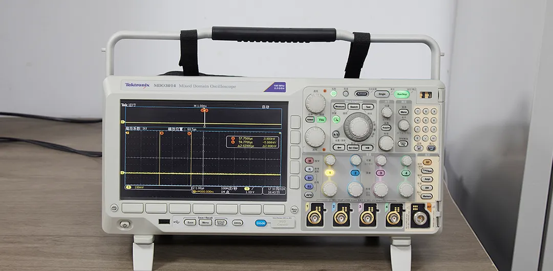 Tektronix MDO3014 Mixed-Domain Oscilloscope