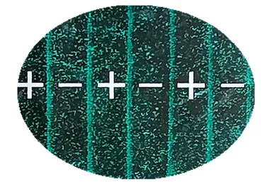磁显片实拍:5 mm 极距 N-S 交替条形磁场布满整个垫面